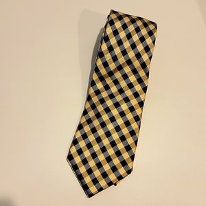 Club Room Tie